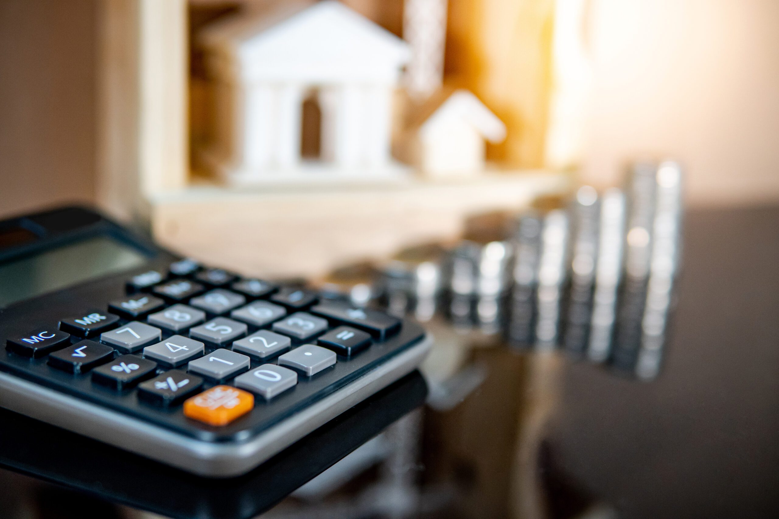 The Influence of Interest Rate Decreases on Mergers and Acquisitions Banner